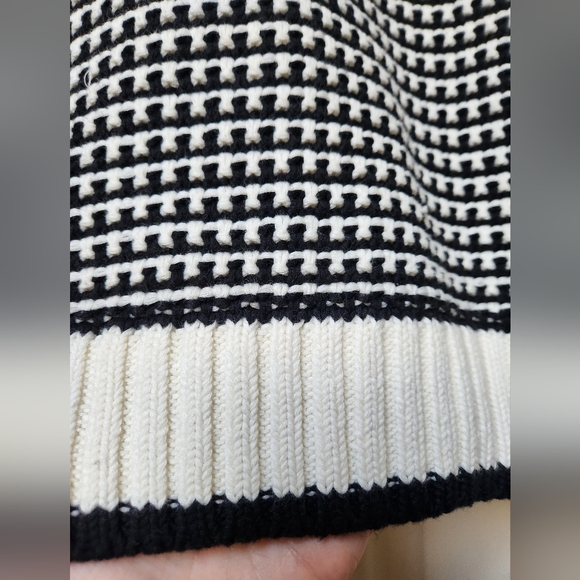 Madewell Textured Stitch Sweater In Black and White, Size Small NWT - Picture 4 of 6